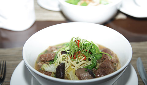 Mettez le phô au menu !